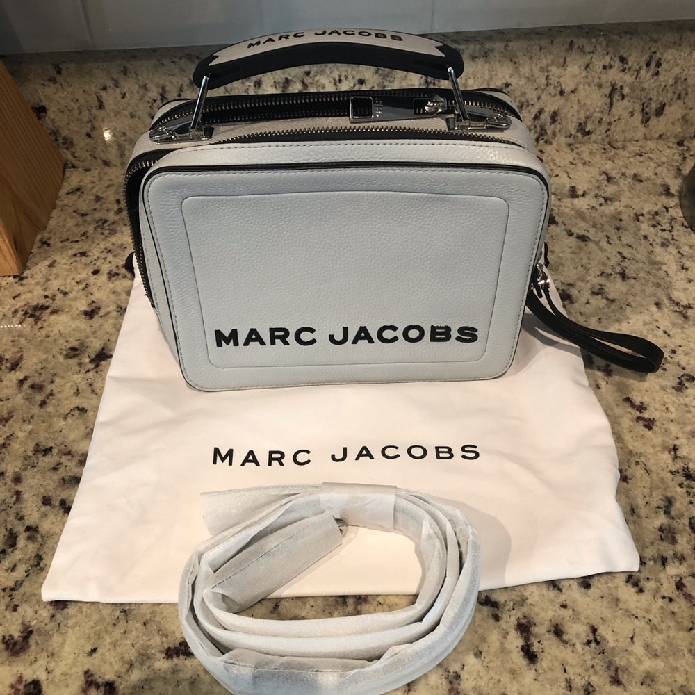 Marc Jacobs small box bag